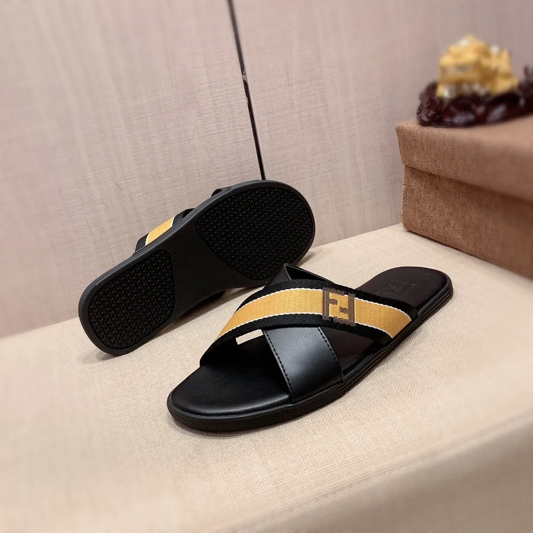 Slippers: New model: Factory price: 220💰💰🎩🎩🔥🔥《 Fendi FENDI* 》Series of slippers top purchasing agent 🔍🔍Men's 2022 counters are on sale simultaneously, original imported cowhide from Italy, exquisite workmanship,), sole: (super comfortable) original sole provided by the original factory, ⚠️ The exclusive double-layer movable molded bottom is super comfortable⚠️, the real thing is more beautiful🎬The real thing is more beautiful🔍🔍original order quality, you can enter and leave the counter at will, the correct size is 38-44, you can order 45. Long-term availability 266